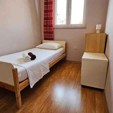 Ana B Apartamento Zadar